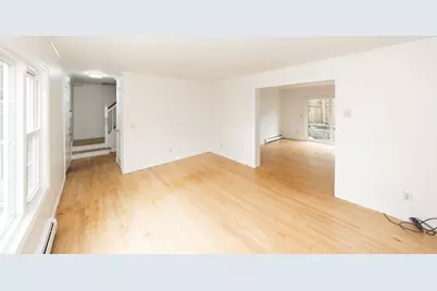 24 Ellsmere St, Worcester, MA 01604 - Photo 3