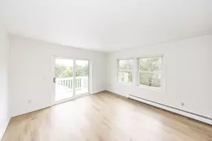 24 Ellsmere St, Worcester, MA 01604 - Photo 21