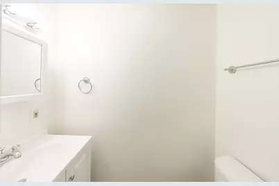 24 Ellsmere St, Worcester, MA 01604 - Photo 15