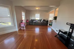 50 Astor St, Lynn, MA 01905 - Photo 3
