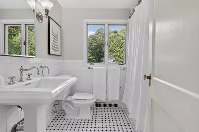 12 Grantland Rd, Wellesley, MA 02481 - Photo 27