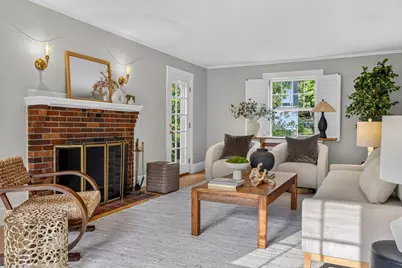 12 Grantland Rd, Wellesley, MA 02481 - Photo 5