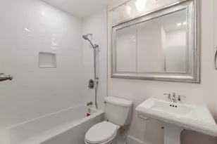 42 8th St, Boston, MA 02129 - Photo 17