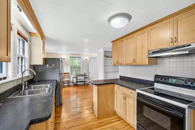 118 Oakdale Rd, Newton, MA 02461 - Photo 5