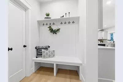 4 Juniper, Burlington, MA 01803 - Photo 13