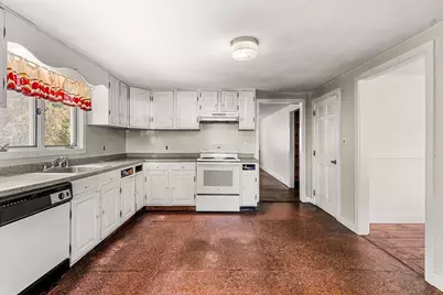 141 Evans Rd Ext, Marblehead, MA 01945 - Photo 9