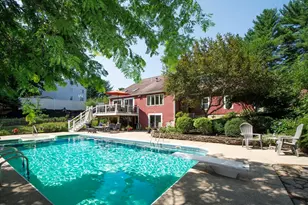 263 Edgewater Dr, Pembroke, MA 02359 - Photo 1