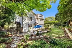 31 Moss Hill Rd, Boston, MA 02130 - Photo 25