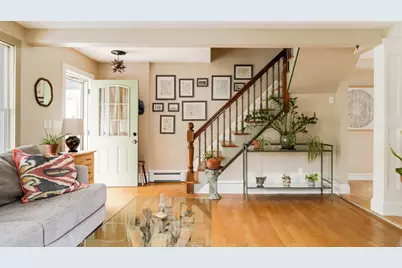 11 Byron St, Wakefield, MA 01880 - Photo 5