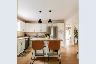 11 Byron St, Wakefield, MA 01880 - Photo 9