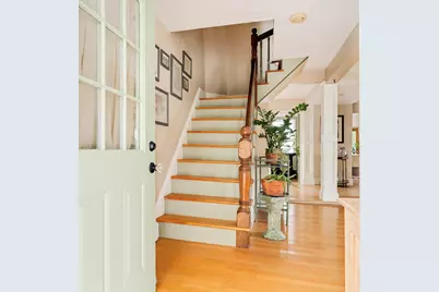11 Byron St, Wakefield, MA 01880 - Photo 3