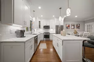 94 East Side Pkwy, Newton, MA 02458 - Photo 11