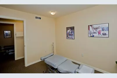 100 King Street, Northampton, MA 01060 - Photo 17