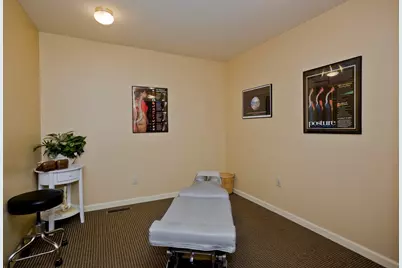 100 King Street, Northampton, MA 01060 - Photo 11