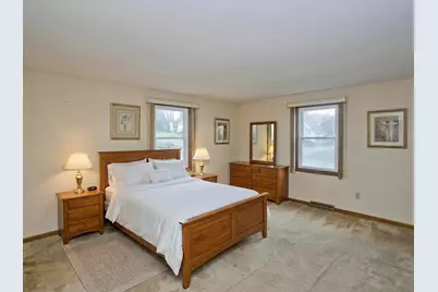 49 Anvil St, Agawam, MA 01030 - Photo 23