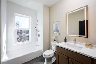 21 Tanglewood Rd, Boston, MA 02124 - Photo 21