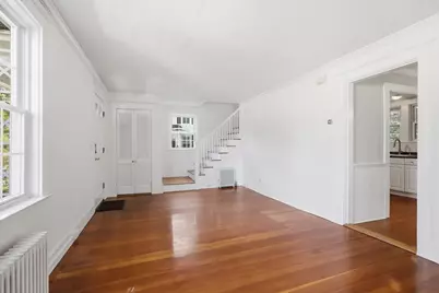 32 Enmore St, Andover, MA 01810 - Photo 9
