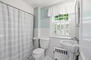 32 Enmore St, Andover, MA 01810 - Photo 27