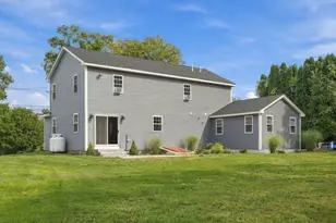 28 Ash St, Webster, MA 01570 - Photo 29
