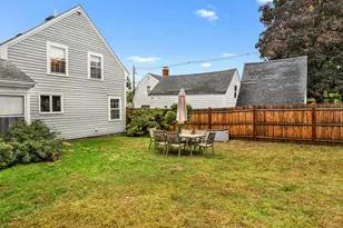 40 Elm Park, Groveland, MA 01834 - Photo 3