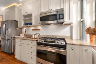 3 Arlington St, Cambridge, MA 02140 - Photo 11