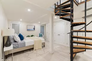20 Joy St, Boston, MA 02114 - Photo 21