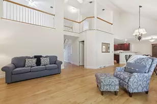 23 Wynnfield Cir, Southwick, MA 01077 - Photo 17