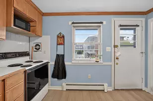 E2 Colonial Dr, Andover, MA 01810 - Photo 5
