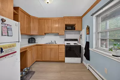 E2 Colonial Dr #4, Andover, MA 01810 - Photo 3