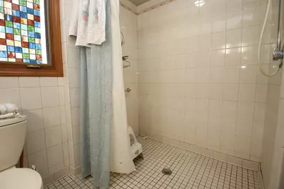 28 Wendell St, Saugus, MA 01906 - Photo 13