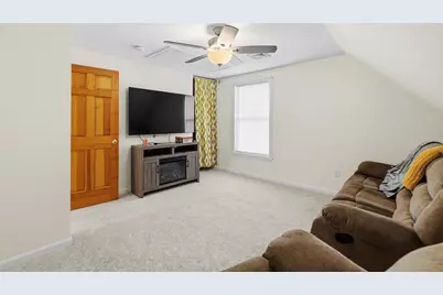 400 Sampson, Fall River, MA 02724 - Photo 35