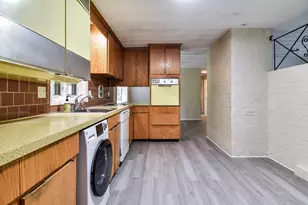 29 Eisenhower Rd, Framingham, MA 01701 - Photo 9