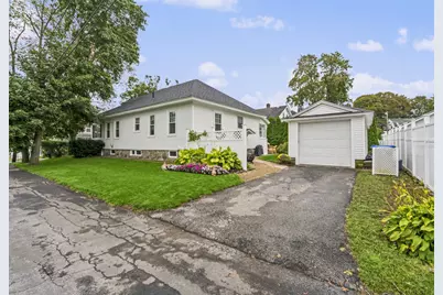 40 Quincy St, Methuen, MA 01844 - Photo 3