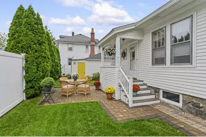 40 Quincy St, Methuen, MA 01844 - Photo 5