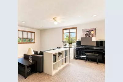 69 Maynard St, Newton, MA 02465 - Photo 27