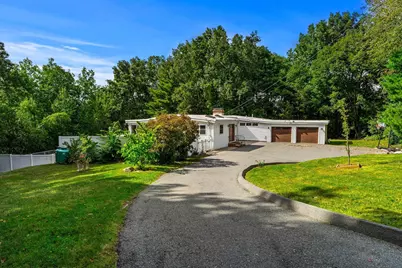 42 Farview Ave, Shrewsbury, MA 01545 - Photo 1