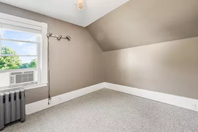 161 Pleasant St, Lunenburg, MA 01462 - Photo 23