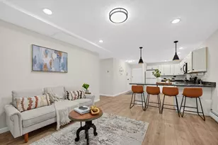 595 Revere Beach Pkwy, Revere, MA 02151 - Photo 5