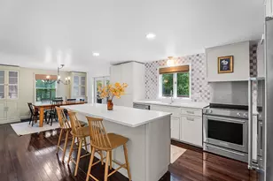 676 West St, Uxbridge, MA 01569 - Photo 3