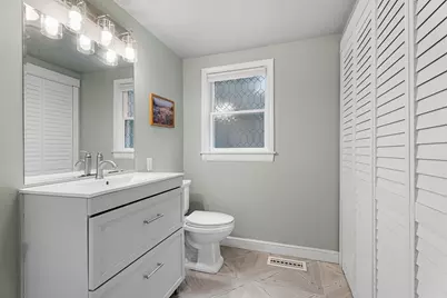 676 West St, Uxbridge, MA 01569 - Photo 23