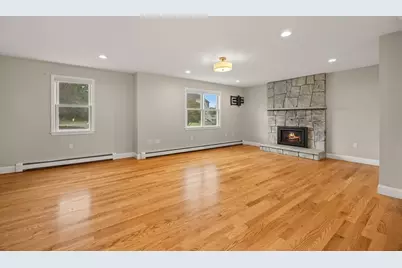 20 Harvest Ln, Braintree, MA 02184 - Photo 5