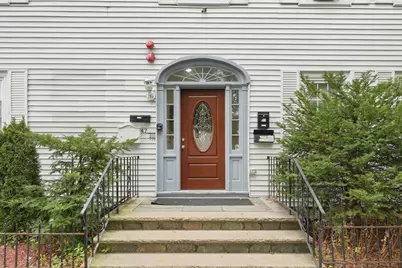47 Broad St, Lynn, MA 01902 - Photo 3