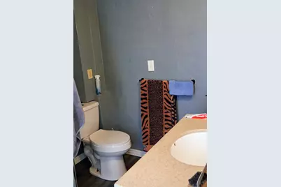 90 School, Taunton, MA 02780 - Photo 27
