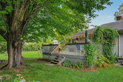 10 Alden St, Easthampton, MA 01027 - Photo 29