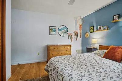 10 Alden St, Easthampton, MA 01027 - Photo 17