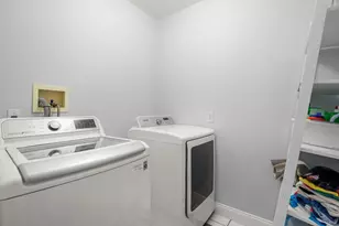 55 Brook Farm Rd, Boston, MA 02132 - Photo 27