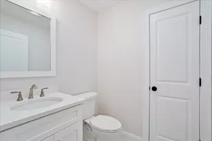 519 Mendon Rd, Attleboro, MA 02703 - Photo 7