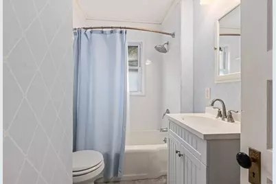 20 Lexington Ave, Haverhill, MA 01835 - Photo 23