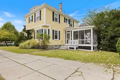20 Lexington Ave, Haverhill, MA 01835 - Photo 3