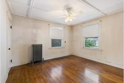 20 Lexington Ave, Haverhill, MA 01835 - Photo 17